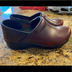 Dansko clog